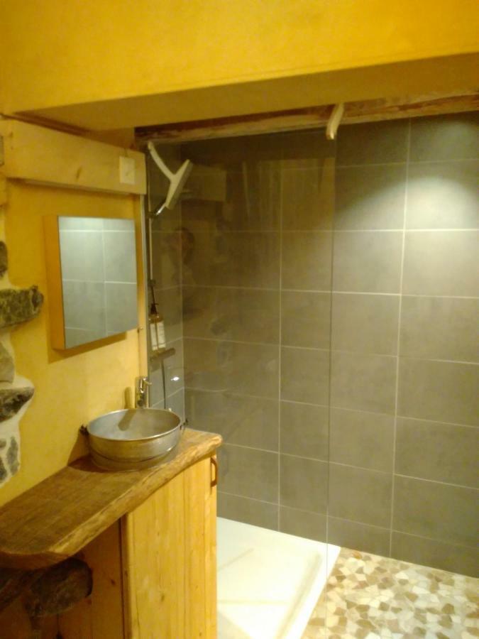 Hotel Elément-Terre à Aigle Extérieur photo